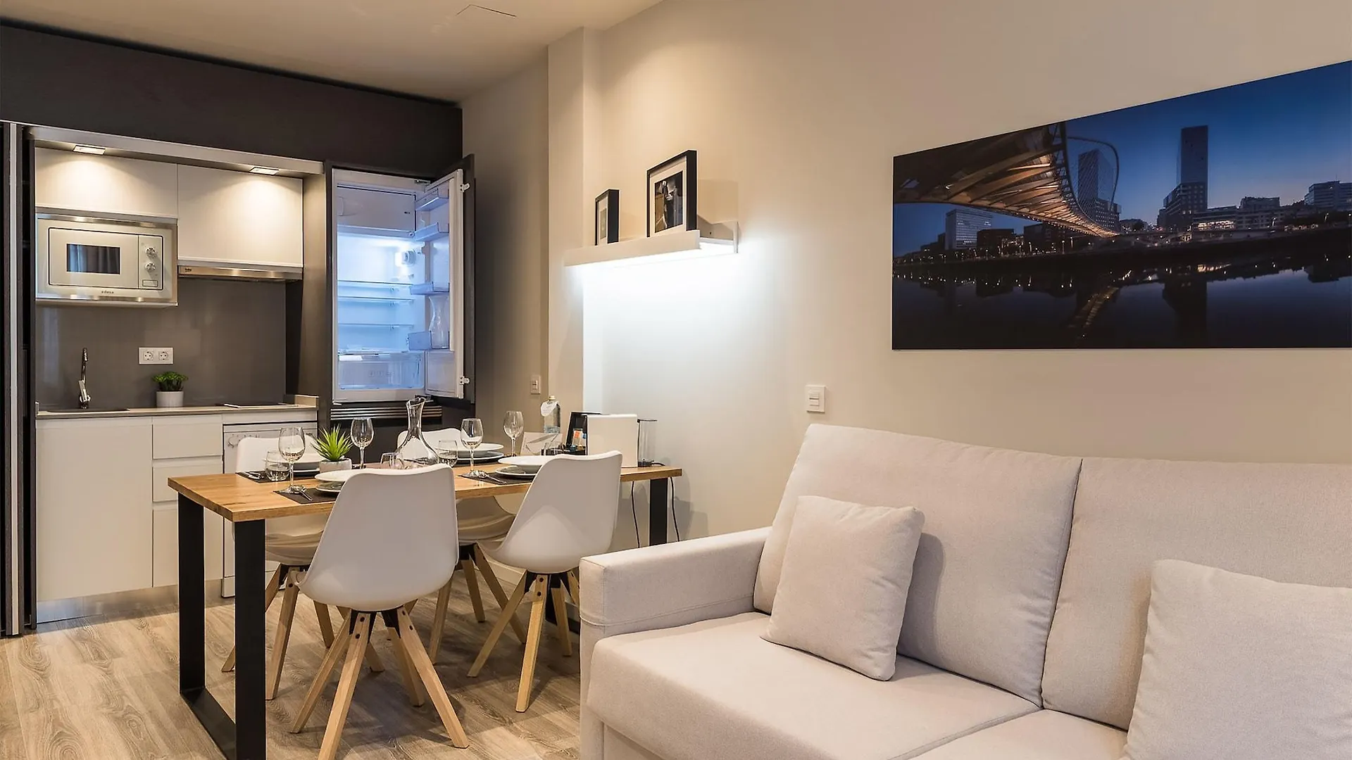 **** מלון דירות Bilbao City Center By Abba Suites ספרד
